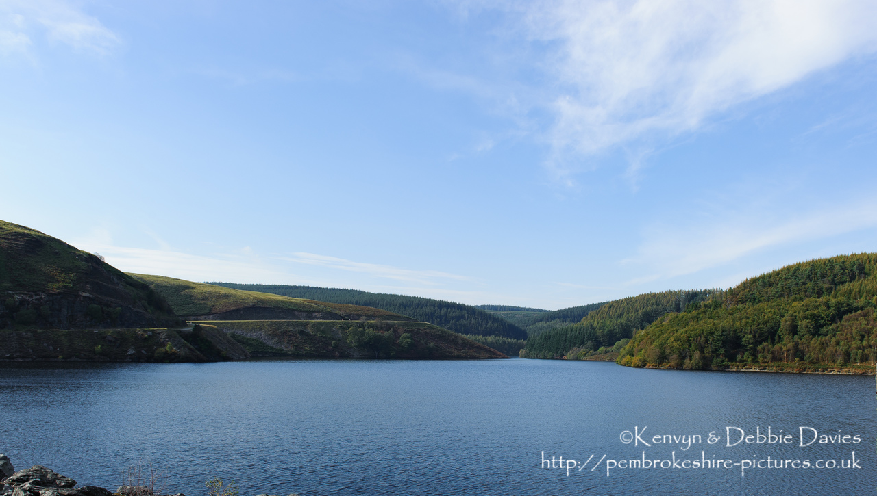 Llyn Brianne is an artificial resevoir which was completed in the early 70s by the Wimpey Construction to regulate the flow in the River Tywi.